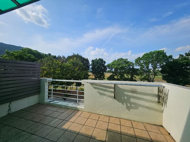 3.5-storey Terraced House for Sale in Ayer Itam (Penang) - Xinnee . - Balcony - PropertyGuru.com.my