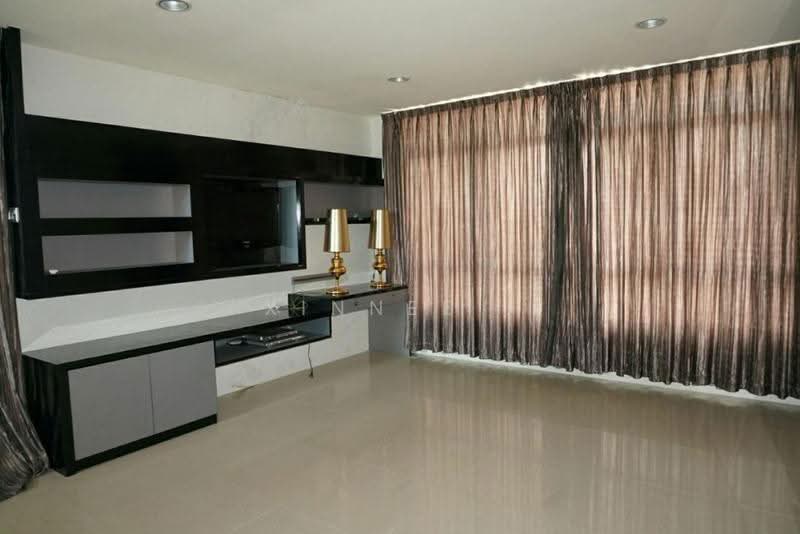 3.5-storey Terraced House for Sale in Ayer Itam (Penang) - Xinnee . - Living Room - PropertyGuru.com.my