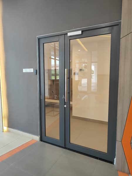 Servis Apartment untuk Disewa di TRIO By Setia - Liza AB - Entrance - PropertyGuru.com.my