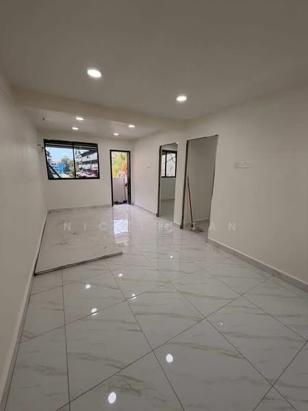 Flat for Sale at Flat Taman Ungku Tun Aminah - Nicole Tan - Interior - PropertyGuru.com.my