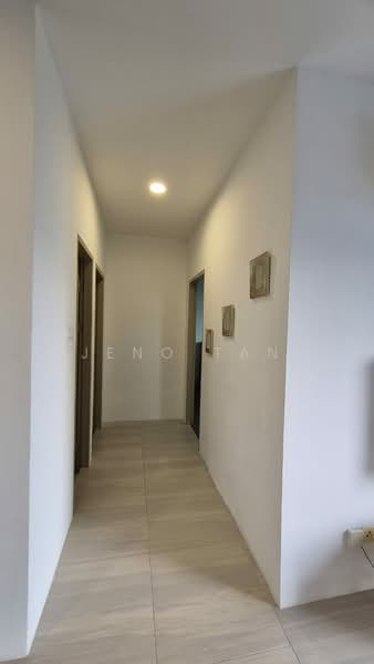 Apartment for Sale at Fulton Park - Jeno Tan - Corridor - PropertyGuru.com.my