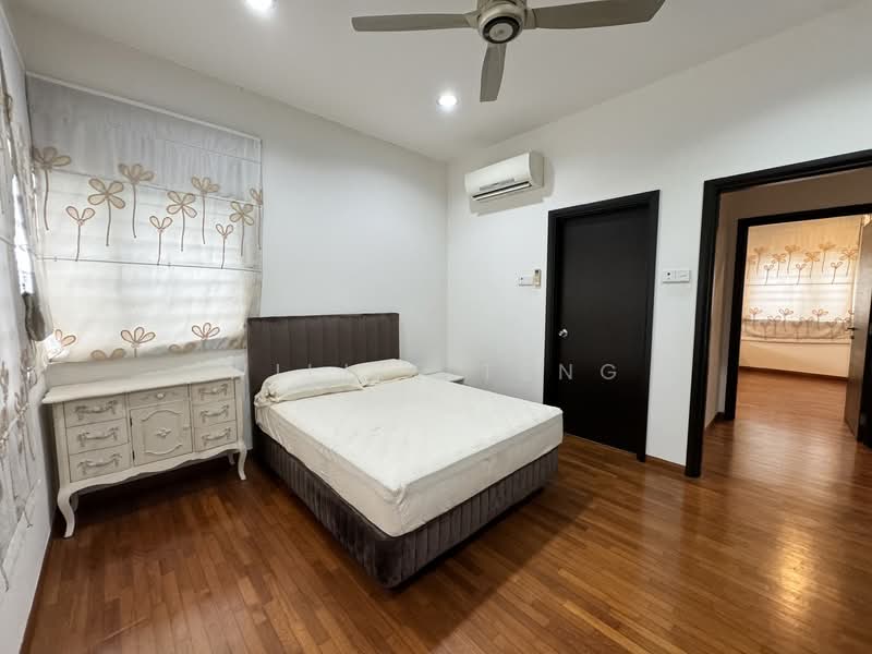 Bungalow for Sale in Kajang (Selangor) - Willie Teng - Bedroom - PropertyGuru.com.my