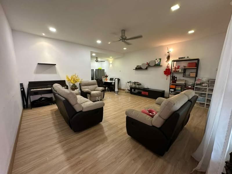 3-storey Terraced House for Sale in Tanjung Bungah (Penang) - Xinnee . - Living Room - PropertyGuru.com.my