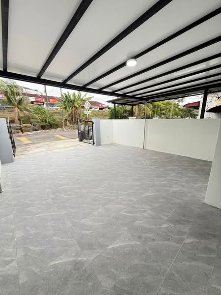 1-storey Terraced House for Sale in Taman Universiti (Skudai) - Finn Aw - Exterior - PropertyGuru.com.my