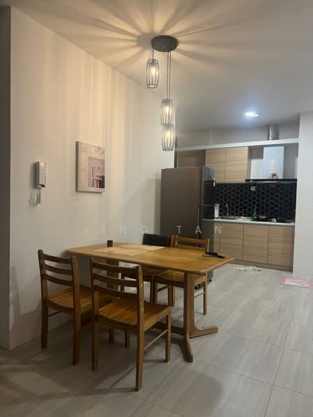 Apartment for Rent at Fulton Park - Jeno Tan - Dining Room - PropertyGuru.com.my