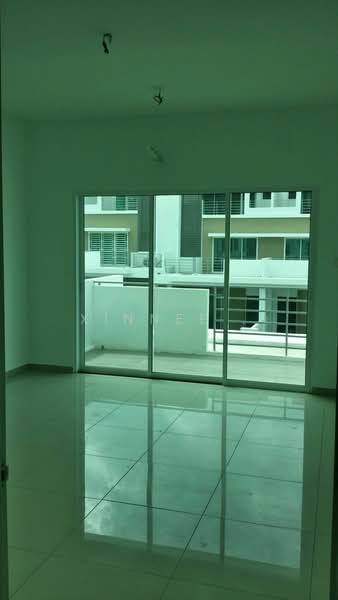 Rumah Teres 3 Tingkat untuk Dijual di Sunway Cassia (Batu Maung) - Xinnee . - Balcony - PropertyGuru.com.my