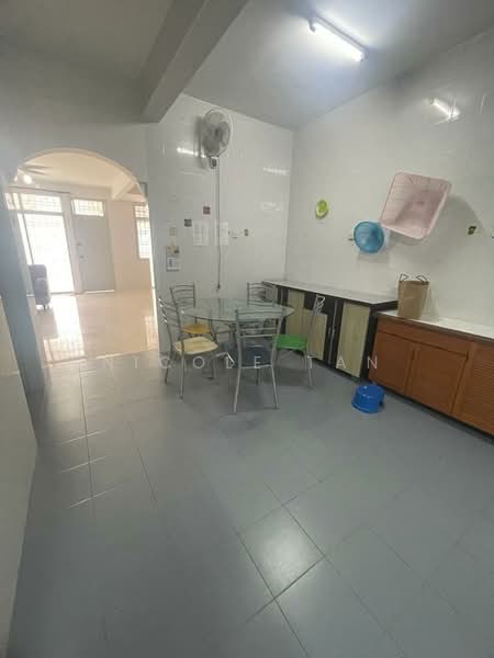 2-storey Terraced House for Sale in Bukit Indah (Iskandar Puteri (Nusajaya)) - Nicole Tan - Kitchen - PropertyGuru.com.my