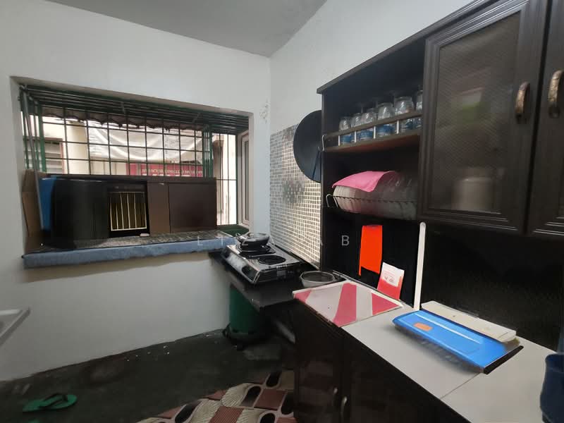 Apartment for Sale at Lestari Apartment - Liza AB - Kitchen - PropertyGuru.com.my