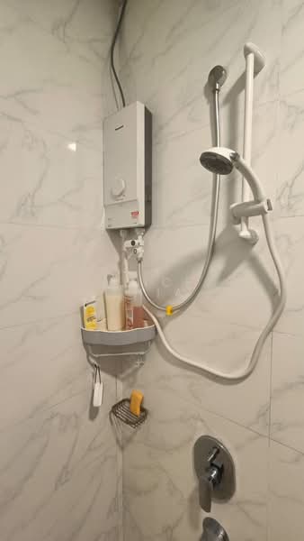 Service Residence for Rent at Twin Galaxy (Dwi Galaksi) - Alice Chia - Bathroom - PropertyGuru.com.my