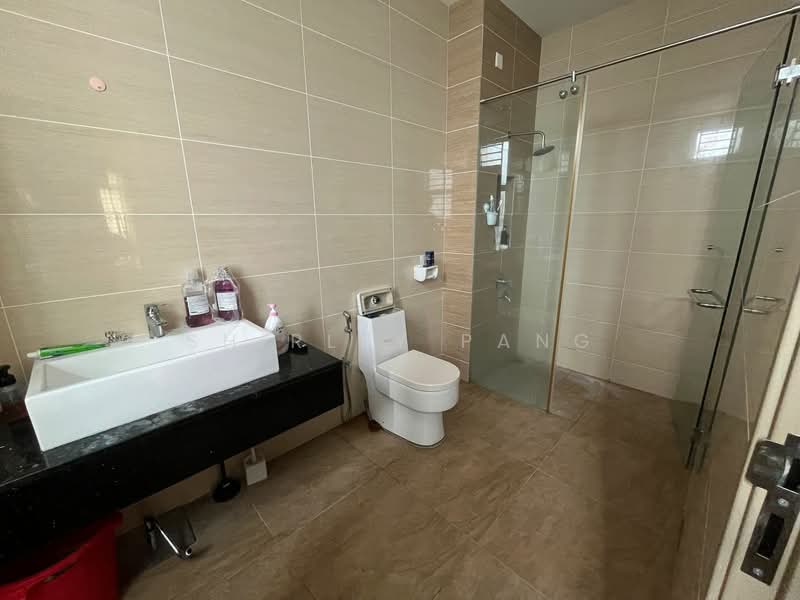 Semi-Detached House for Sale in Taman Nusa Idaman (Iskandar Puteri (Nusajaya)) - Shirley Pang - Bathroom - PropertyGuru.com.my