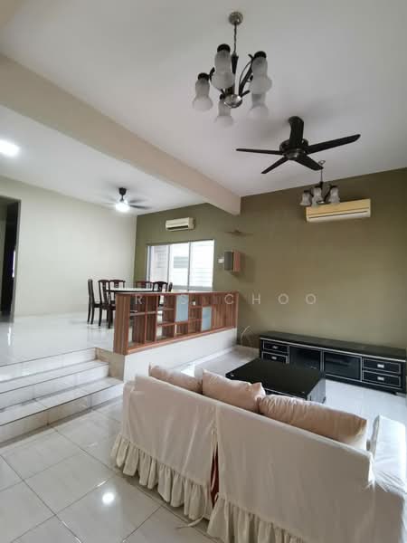 Terraced House for Sale in Seri Kembangan (Selangor) - Chris Choo - Living Room - PropertyGuru.com.my