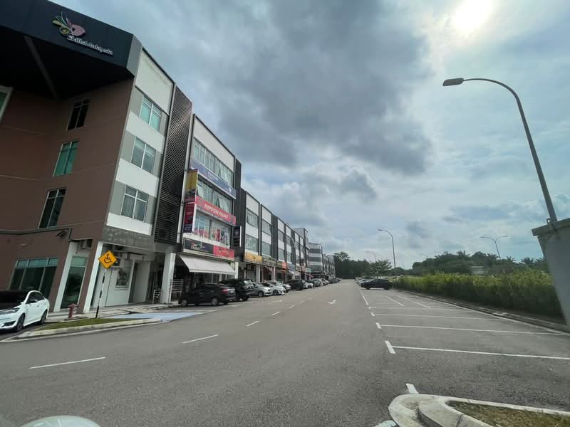 Shop for Sale in Taman Impian Skudai (Johor Bahru) - Liz Yap - PropertyGuru.com.my