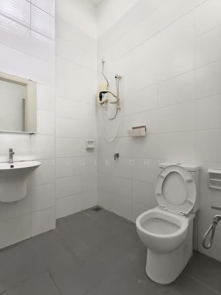 Terraced House for Sale in Johor Bahru (Johor) - Peggie Chua - Bathroom - PropertyGuru.com.my