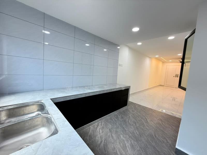 2-storey Terraced House for Sale in Taman Damai Jaya (Skudai) - Winss Su - Kitchen - PropertyGuru.com.my