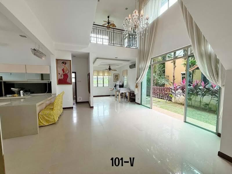 Bungalow for Sale in Setia Eco Park (Setia Alam) - Jordan Ng - Living Room - PropertyGuru.com.my