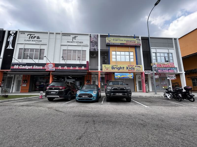 Shop / Office for Sale in Bandar Indahpura (Kulai) - Liz Yap - Exterior - PropertyGuru.com.my