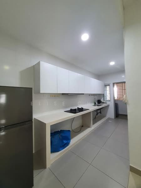 Service Residence for Sale at Seasons Amara Larkin - Elise Chia - Kitchen - PropertyGuru.com.my