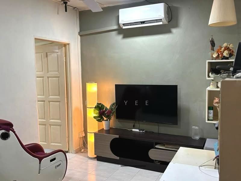2.5-storey Terraced House for Sale in Taman Saleng (Kulai) - Pei Yee - PropertyGuru.com.my
