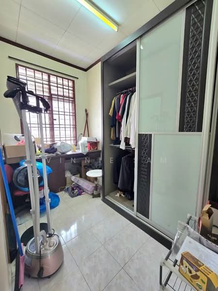 2-storey Terraced House for Sale in Taman Mutiara Rini (Skudai) - Vinnie Sam - Bedroom - PropertyGuru.com.my