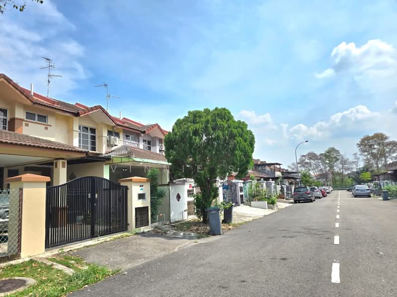 2-storey Terraced House for Sale in Taman Mutiara Rini (Skudai) - Vinnie Sam - Exterior - PropertyGuru.com.my
