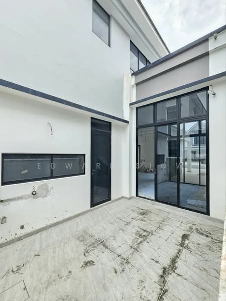 Rumah Teres 2 Tingkat untuk Dijual di Taman Ekoflora (Johor Bahru) - Edward Siow - Exterior - PropertyGuru.com.my