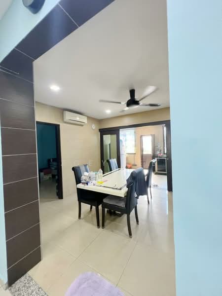 2-storey Terraced House for Sale in Johor Bahru (Johor) - Zoey Lee - Dining Room - PropertyGuru.com.my