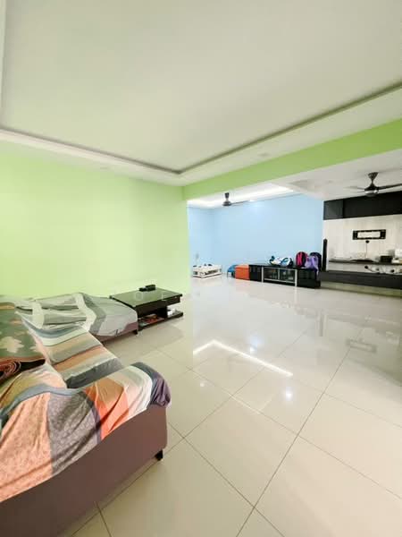 2-storey Terraced House for Sale in Johor Bahru (Johor) - Zoey Lee - Living Room - PropertyGuru.com.my