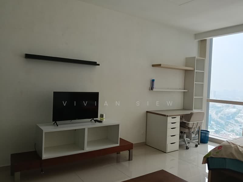 Service Residence for Rent at Pinnacle Petaling Jaya - Vivian Siew - Study - PropertyGuru.com.my