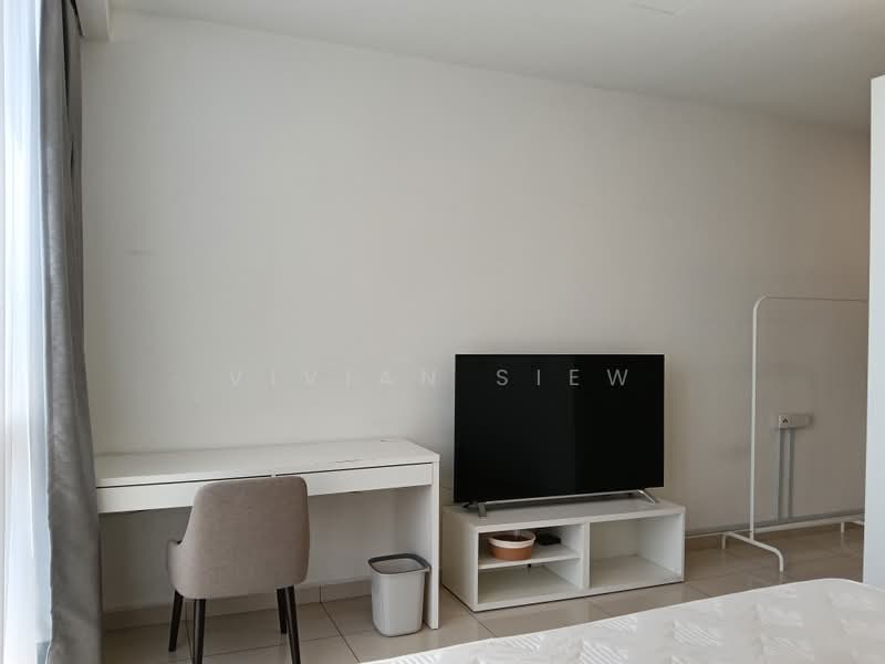 Service Residence for Rent at Pinnacle Petaling Jaya - Vivian Siew - Study - PropertyGuru.com.my