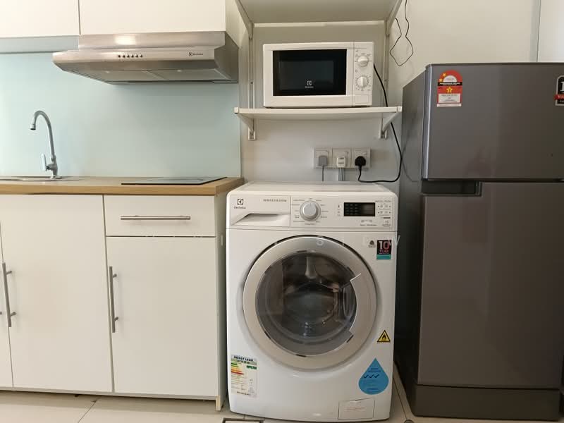 Service Residence for Rent at Pinnacle Petaling Jaya - Vivian Siew - Kitchen - PropertyGuru.com.my