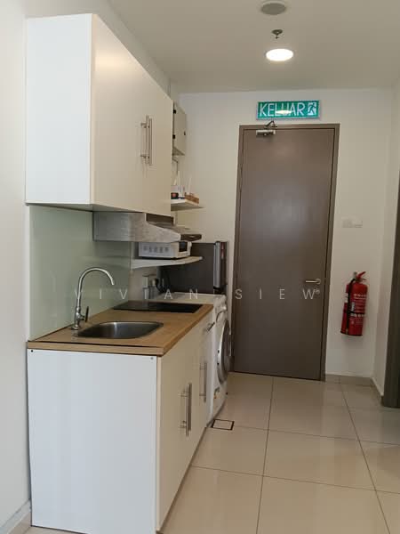 Service Residence for Rent at Pinnacle Petaling Jaya - Vivian Siew - Kitchen - PropertyGuru.com.my