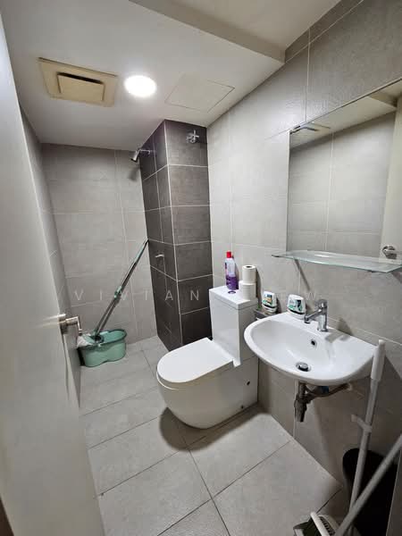 Service Residence for Rent at Pinnacle Petaling Jaya - Vivian Siew - Bathroom - PropertyGuru.com.my