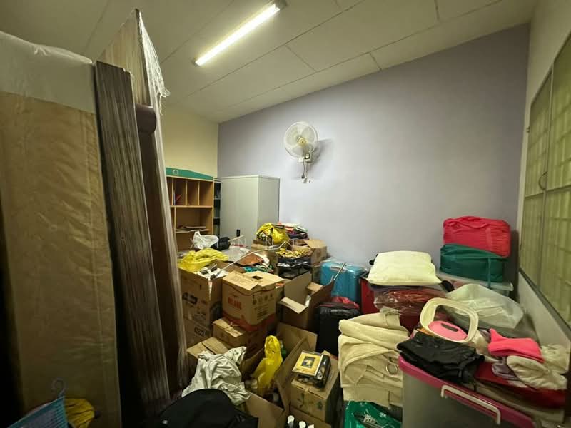 2-storey Terraced House for Sale in Taman Pekaka (Sungai Dua) - Xinnee . - Interior - PropertyGuru.com.my