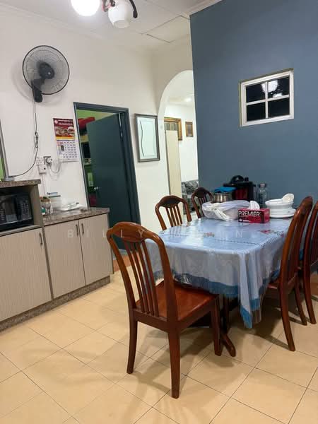 1-storey Terraced House for Sale in Bandar Tun Hussein Onn (Cheras) - Billy Chan - Dining Room - PropertyGuru.com.my