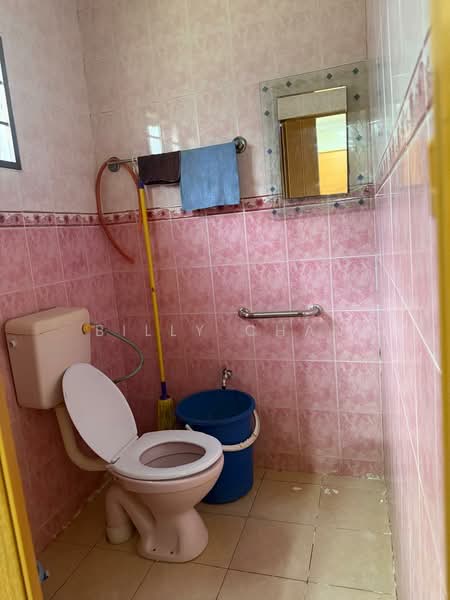 1-storey Terraced House for Sale in Bandar Tun Hussein Onn (Cheras) - Billy Chan - Bathroom - PropertyGuru.com.my