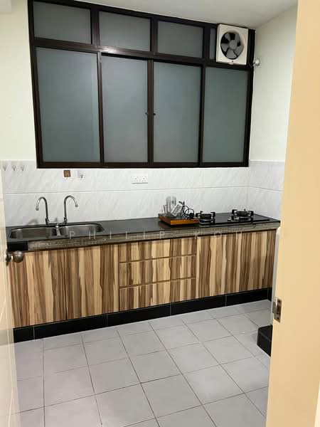 The Z Residence untuk Untuk Disewa - RM 2,600 /bulan, Apr 2026 - Kitchen - PropertyGuru.com.my