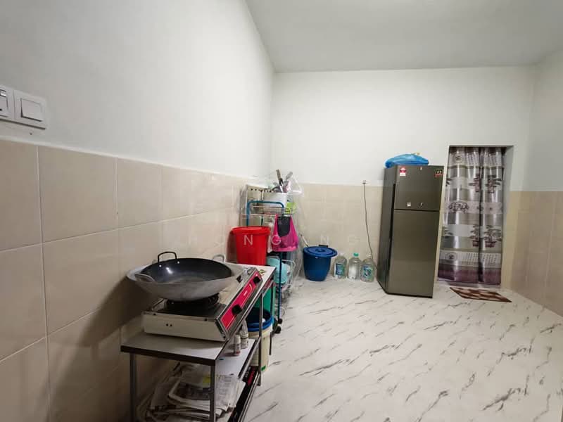 2-storey Terraced House for Rent in Telok Panglima Garang (Selangor) - Hong Ng - Kitchen - PropertyGuru.com.my