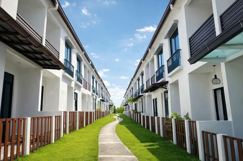 2-storey Terraced House for Sale in Sepang (Selangor) - Arif Mustapha - Exterior - PropertyGuru.com.my