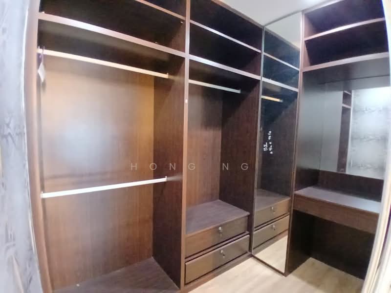 For Sale - D' Anjung Teluk Pulai