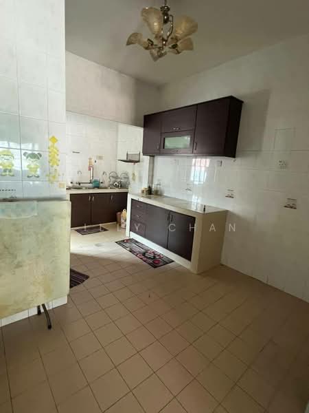 Taman Segar Perdana Cheras untuk Untuk Dijual - RM 780,000, Apr 2026 - Kitchen - PropertyGuru.com.my