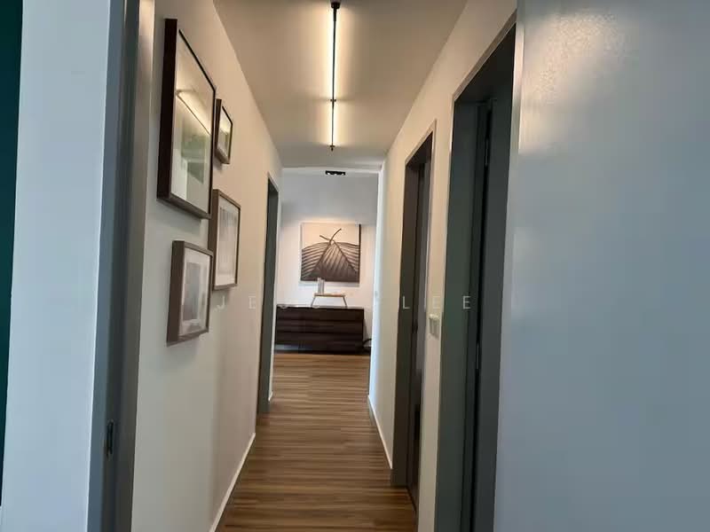 Service Residence for Sale at M Vertica - Jessy Lee - Corridor - PropertyGuru.com.my