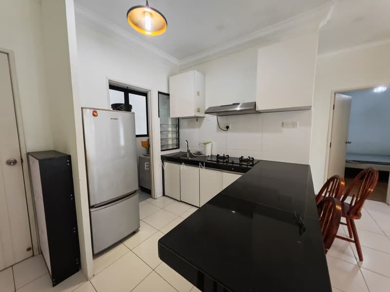 Condominium for Sale at TRI PINNACLE - Evan . - Kitchen - PropertyGuru.com.my