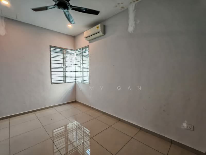 Rumah Berkembar untuk Disewa di Taman Bakap Indah (Sungai Bakap) - Tommy Gan - Interior - PropertyGuru.com.my