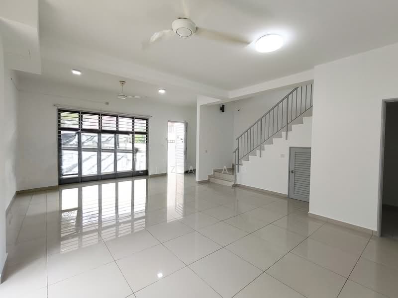 Saraca untuk Untuk Dijual - RM 795,000, Apr 2026 - Living Room - PropertyGuru.com.my