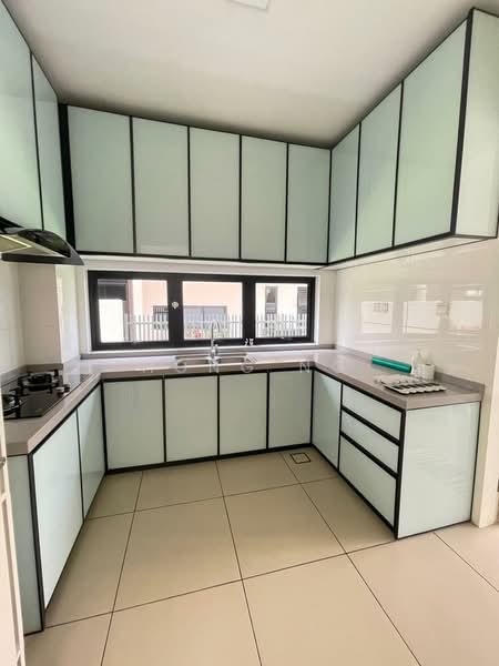 Semi-Detached House for Rent in Setia Alam (Selangor) - Hong Ng - Kitchen - PropertyGuru.com.my