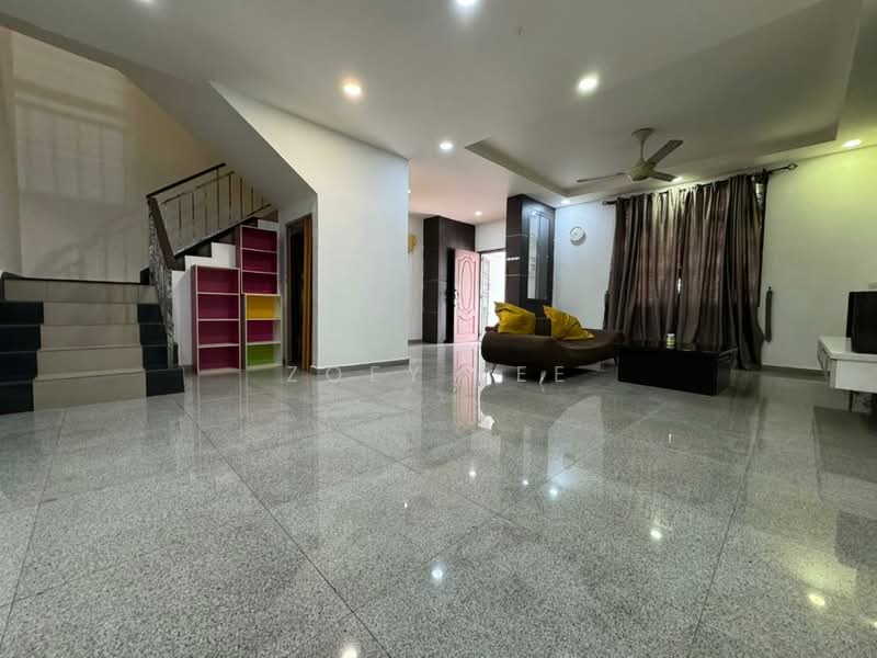 Taman Nusa Jaya Mas untuk Untuk Disewa - RM 2,600 /bulan, Apr 2026 - Living Room - PropertyGuru.com.my