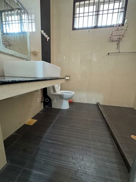 Taman Nusa Jaya Mas untuk Untuk Disewa - RM 2,600 /bulan, Apr 2026 - Bathroom - PropertyGuru.com.my