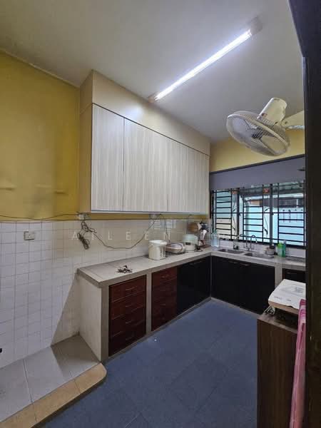 Taman Desa Harmoni untuk Untuk Disewa - RM 2,600 /bulan, Apr 2026 - Kitchen - PropertyGuru.com.my