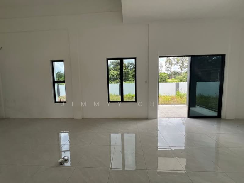 Semi-Detached House for Sale in Kuching (Sarawak) - Jimmyy Chin - Living Room - PropertyGuru.com.my