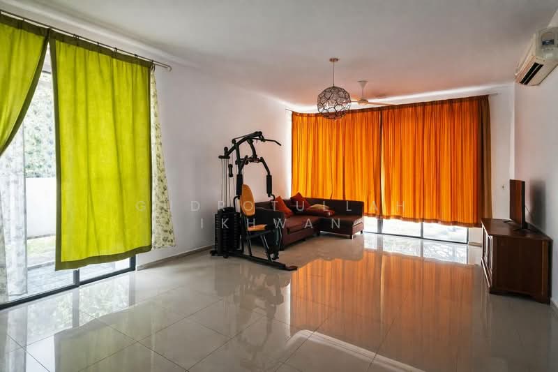 Rumah Teres 2 Tingkat untuk Dijual di Cyberjaya (Selangor) - Gudrotullah Ikhwan - Living Room - PropertyGuru.com.my